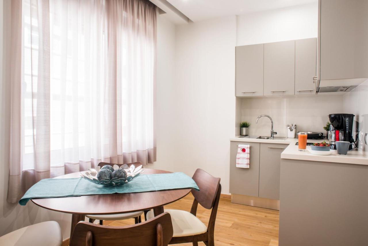 A23 Sunny & Cosy Suite With Balcony Near Parthenon Athen Eksteriør bilde